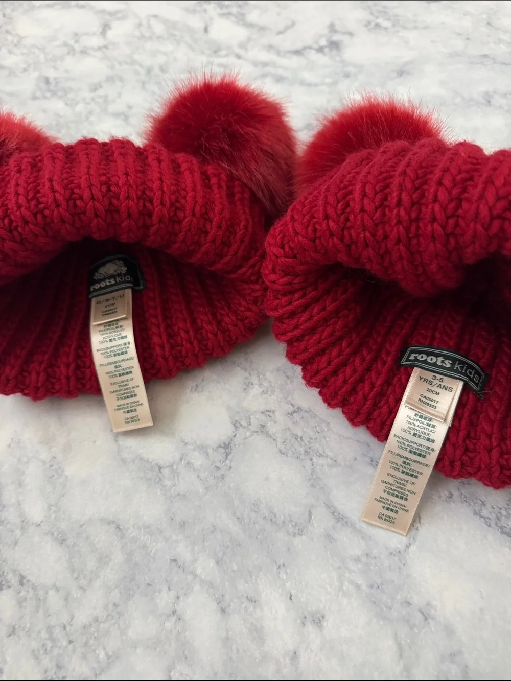 2 ROOTS Canada Set Double Pom Pom Knit Kids Beanie Toque Hat Winter Red
